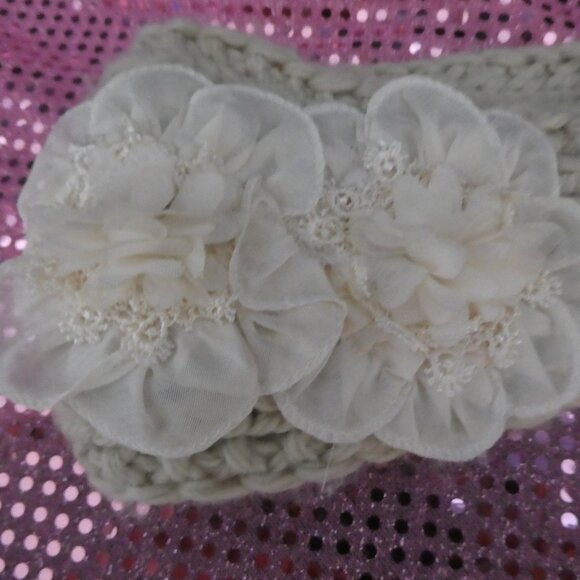 Stylish Crochet Winter Headband With Flowers | Adjustable | 100% Acrylic | OS - Picture 2 of 9